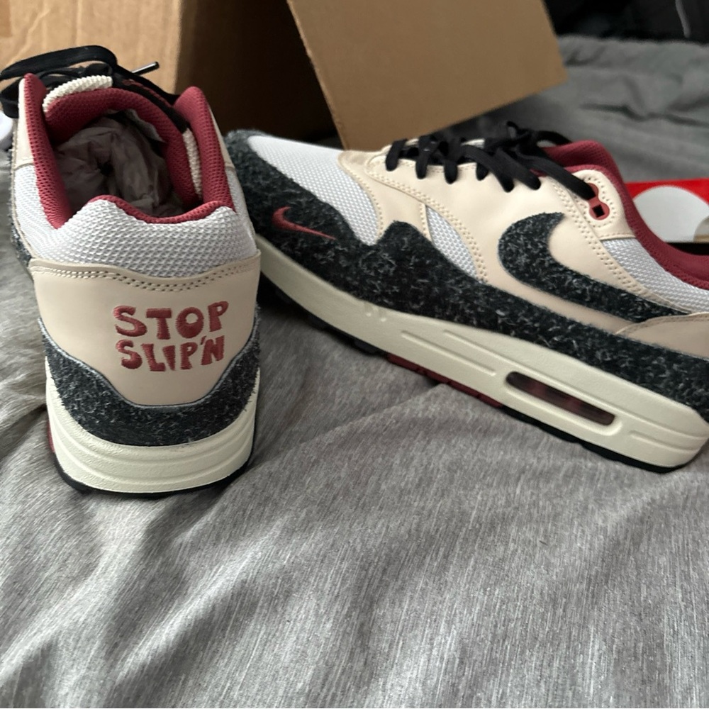 Air max 1 prm keep ripn stop slipn worn 1 time with box from Nike